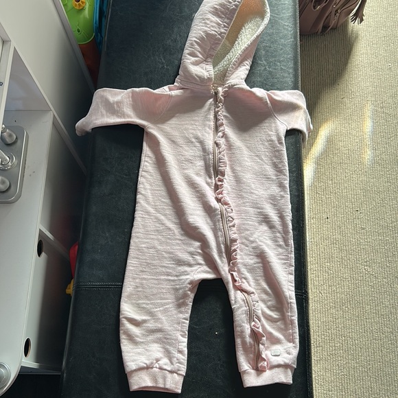 7 for all man kind- onesie - Picture 3 of 3